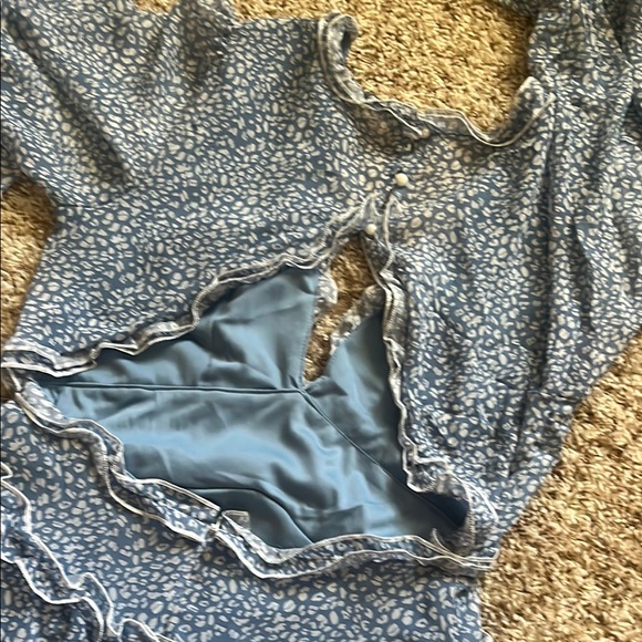 Blue Dress - Picture 2 of 6